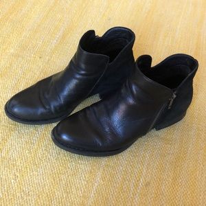 Born Keefe Black Suede and Leather Zip Ankle Boot